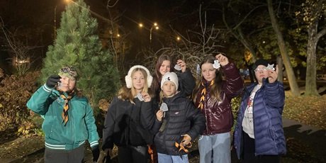 Powiększ grafikę: badz-widoczny-lsnij-jak-bohater-658983.jpg