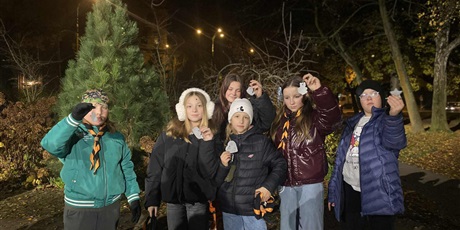 Powiększ grafikę: badz-widoczny-lsnij-jak-bohater-658984.jpg