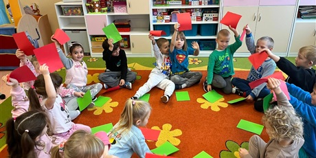 Powiększ grafikę: bezpieczenstwo-przede-wszystkim-658971.jpg