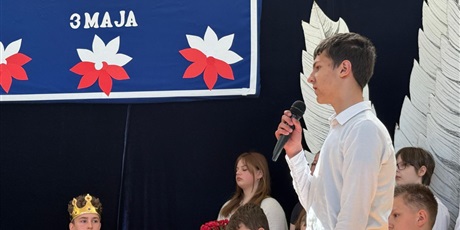 Powiększ grafikę: konstytucji-3-maja-urozcysty-apel-614209.jpg