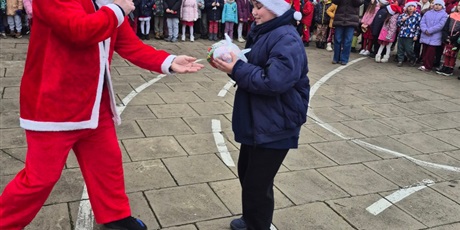 Powiększ grafikę: mikolajki-671447.jpg