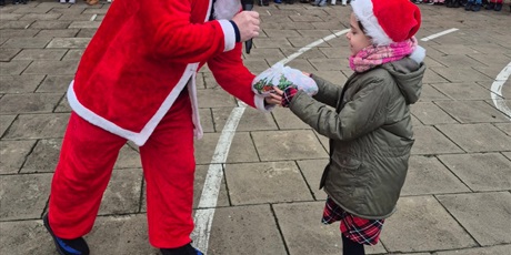 Powiększ grafikę: mikolajki-671454.jpg