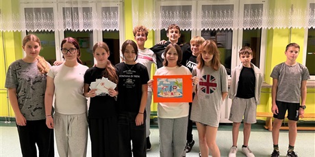 Powiększ grafikę: nocowanie-w-szkole-650584.jpg