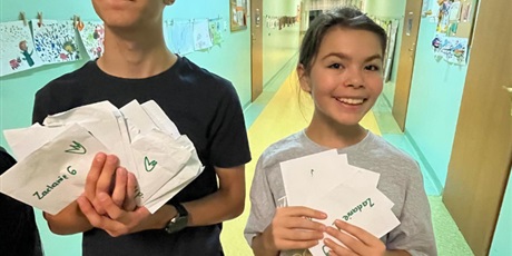 Powiększ grafikę: nocowanie-w-szkole-650587.jpg