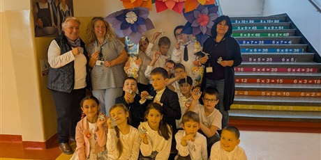 Powiększ grafikę: odblaskowa-szkola-2025-656608.jpg