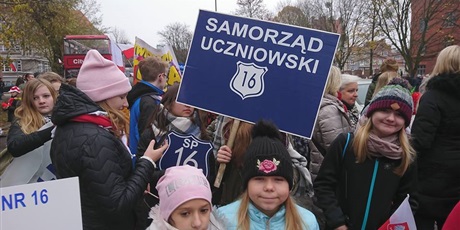 Powiększ grafikę: parada-niepodleglosci-w-gdansku-11-11-2018-r-17894.jpg