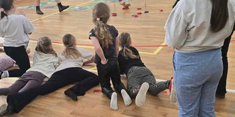 Powiększ grafikę: polkolonie-zimowe-2026-671508.jpg