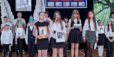 Powiększ grafikę: wladyslaw-broniewski-nasz-patron-685008.jpg