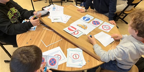 Powiększ grafikę: zajecia-z-wychowania-komunikacyjnego-658934.jpg