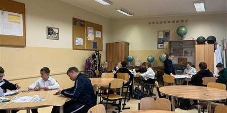 Powiększ grafikę: zajecia-z-wychowania-komunikacyjnego-658940.jpg