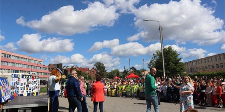 Powiększ grafikę: STREETS FOR KIDS