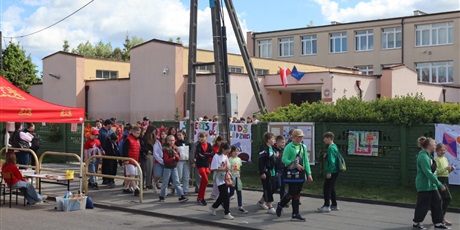 Powiększ grafikę: STREETS FOR KIDS