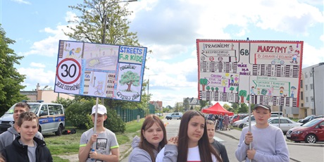 Powiększ grafikę: STREETS FOR KIDS