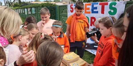 Powiększ grafikę: STREETS FOR KIDS