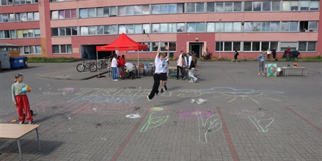 Powiększ grafikę: STREETS FOR KIDS