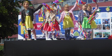Powiększ grafikę: STREETS FOR KIDS